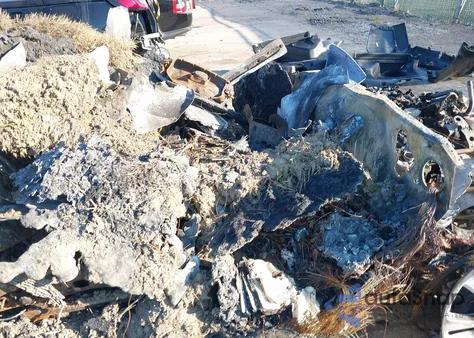 2023 Ford Expedition Xlt Max z USA, uszkodzony, nr VIN 1FMJK1J83PEA25332